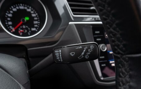 Volkswagen Tiguan II, 2020 год, 2 139 000 рублей, 16 фотография