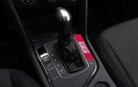 Volkswagen Tiguan II, 2020 год, 2 139 000 рублей, 21 фотография