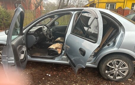 Nissan Almera, 2004 год, 300 000 рублей, 8 фотография