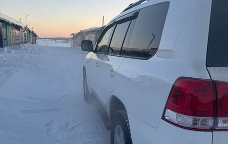 Toyota Land Cruiser 200, 2010 год, 4 050 000 рублей, 9 фотография