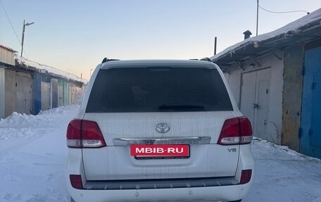 Toyota Land Cruiser 200, 2010 год, 4 050 000 рублей, 3 фотография