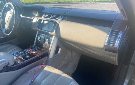 Land Rover Range Rover IV рестайлинг, 2013 год, 2 640 000 рублей, 15 фотография