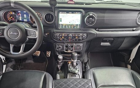 Jeep Wrangler, 2021 год, 5 060 000 рублей, 9 фотография