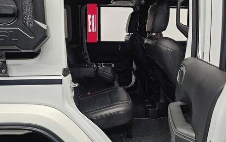 Jeep Wrangler, 2021 год, 5 060 000 рублей, 14 фотография