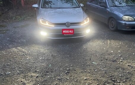 Volkswagen Golf VII, 2018 год, 2 100 000 рублей, 2 фотография