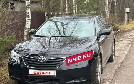 Toyota Camry, 2007 год, 830 000 рублей, 1 фотография