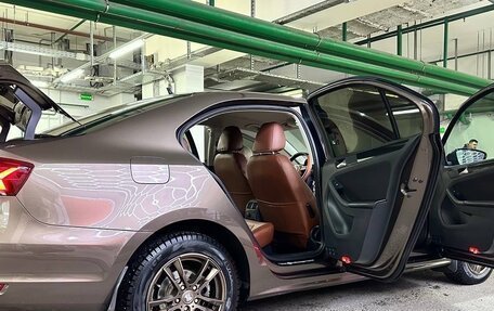 Volkswagen Jetta VI, 2012 год, 1 450 000 рублей, 21 фотография