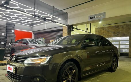 Volkswagen Jetta VI, 2012 год, 1 450 000 рублей, 26 фотография