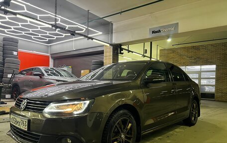 Volkswagen Jetta VI, 2012 год, 1 450 000 рублей, 27 фотография
