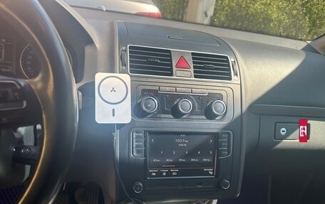 Volkswagen Touran III, 2012 год, 999 000 рублей, 8 фотография