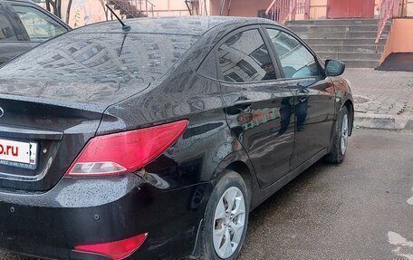 Hyundai Solaris II рестайлинг, 2016 год, 850 000 рублей, 2 фотография