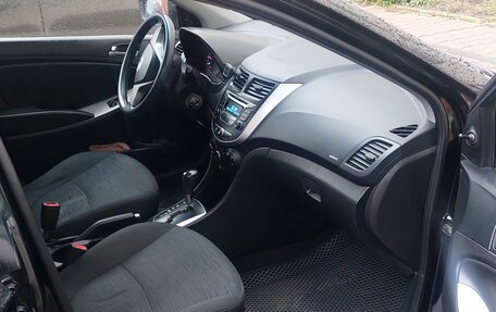 Hyundai Solaris II рестайлинг, 2016 год, 850 000 рублей, 6 фотография