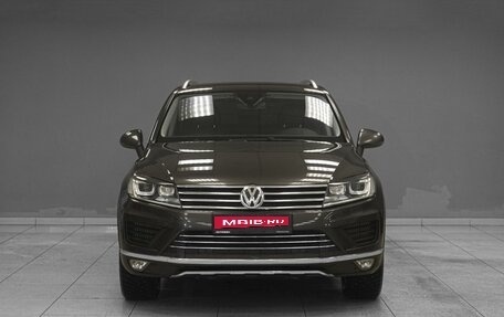 Volkswagen Touareg III, 2015 год, 2 619 000 рублей, 3 фотография