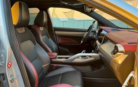 Geely Coolray I, 2021 год, 1 699 000 рублей, 8 фотография