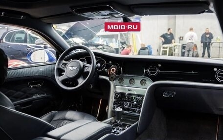 Bentley Mulsanne II, 2020 год, 25 000 000 рублей, 16 фотография