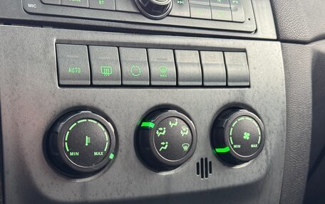 ЛуАЗ Patriot, 2015 год, 790 000 рублей, 15 фотография