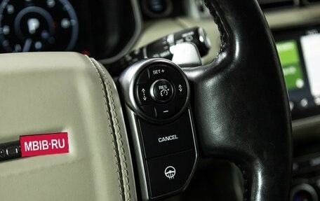 Land Rover Range Rover IV рестайлинг, 2017 год, 5 900 000 рублей, 29 фотография