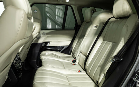 Land Rover Range Rover IV рестайлинг, 2015 год, 4 199 000 рублей, 10 фотография