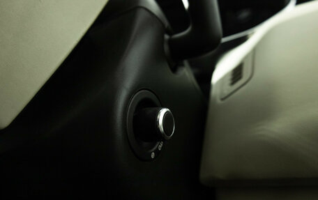 Land Rover Range Rover IV рестайлинг, 2015 год, 4 199 000 рублей, 29 фотография