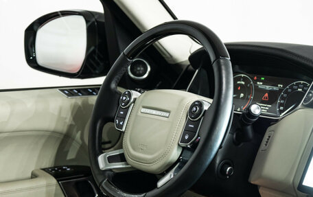 Land Rover Range Rover IV рестайлинг, 2015 год, 4 199 000 рублей, 37 фотография