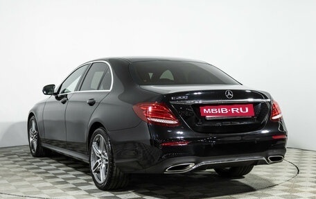 Mercedes-Benz E-Класс, 2019 год, 3 549 898 рублей, 7 фотография