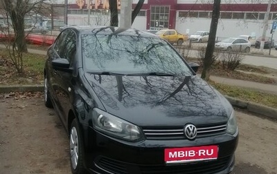 Volkswagen Polo VI (EU Market), 2013 год, 800 000 рублей, 1 фотография