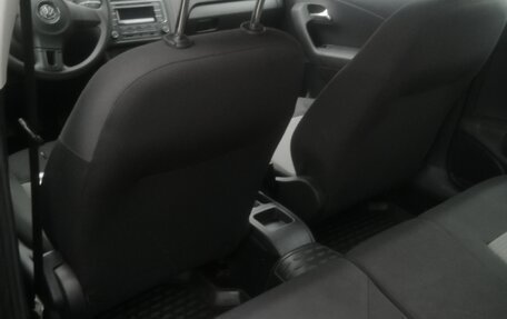 Volkswagen Polo VI (EU Market), 2013 год, 800 000 рублей, 6 фотография