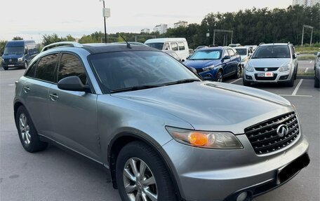 Infiniti FX I, 2005 год, 600 000 рублей, 5 фотография