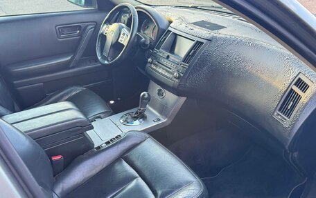 Infiniti FX I, 2005 год, 600 000 рублей, 6 фотография