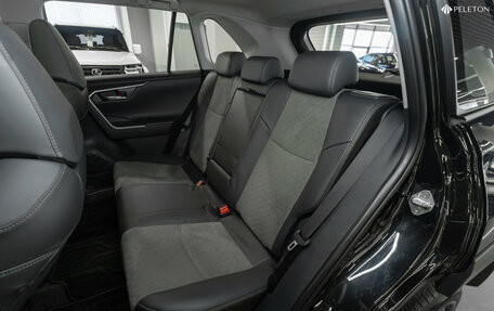 Toyota RAV4, 2025 год, 4 300 000 рублей, 13 фотография