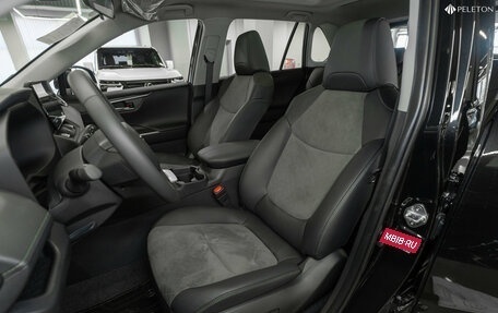 Toyota RAV4, 2025 год, 4 300 000 рублей, 9 фотография