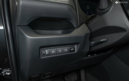 Toyota RAV4, 2025 год, 4 300 000 рублей, 16 фотография