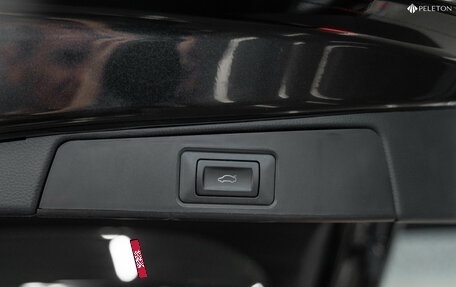 Toyota RAV4, 2025 год, 4 300 000 рублей, 25 фотография