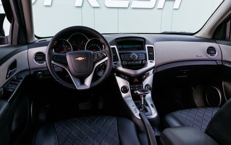 Chevrolet Cruze II, 2012 год, 889 000 рублей, 9 фотография