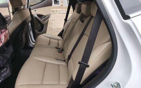 Hyundai Santa Fe III рестайлинг, 2016 год, 2 450 000 рублей, 14 фотография