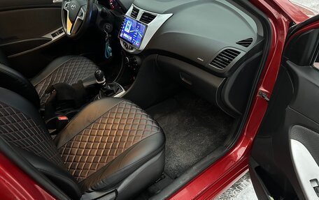 Hyundai Solaris II рестайлинг, 2011 год, 540 000 рублей, 7 фотография