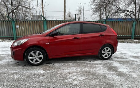 Hyundai Solaris II рестайлинг, 2011 год, 540 000 рублей, 5 фотография