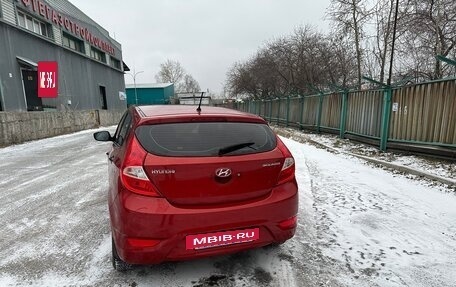 Hyundai Solaris II рестайлинг, 2011 год, 540 000 рублей, 4 фотография