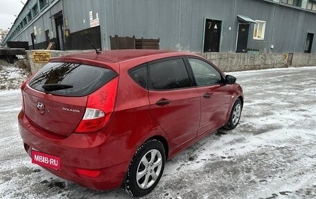 Hyundai Solaris II рестайлинг, 2011 год, 540 000 рублей, 3 фотография