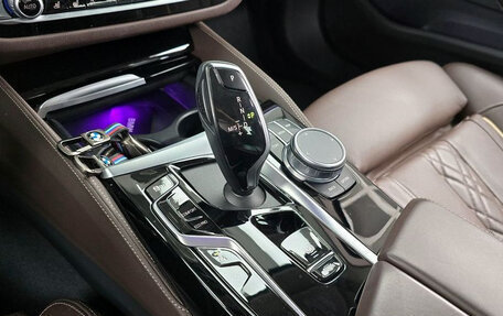 BMW 5 серия, 2021 год, 4 300 000 рублей, 8 фотография