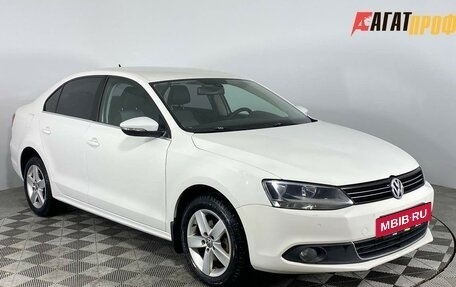 Volkswagen Jetta VI, 2012 год, 1 049 000 рублей, 2 фотография