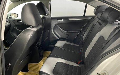 Volkswagen Jetta VI, 2012 год, 1 049 000 рублей, 13 фотография