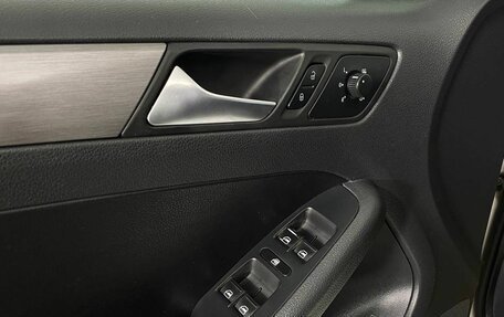 Volkswagen Jetta VI, 2012 год, 1 049 000 рублей, 11 фотография