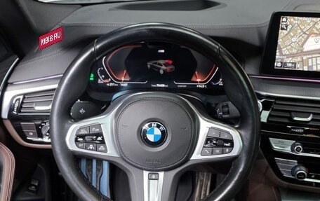 BMW 5 серия, 2021 год, 4 930 000 рублей, 13 фотография