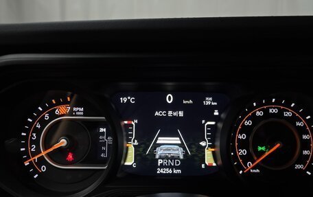 Jeep Wrangler, 2024 год, 6 350 000 рублей, 10 фотография