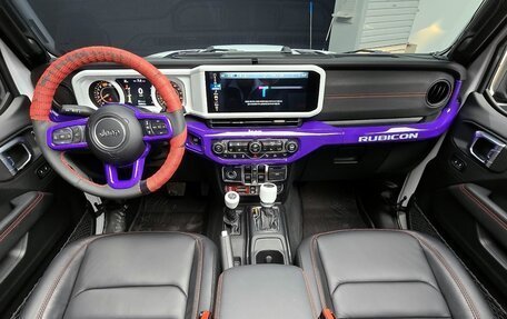 Jeep Wrangler, 2024 год, 6 360 000 рублей, 11 фотография