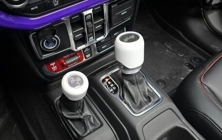 Jeep Wrangler, 2024 год, 6 360 000 рублей, 13 фотография