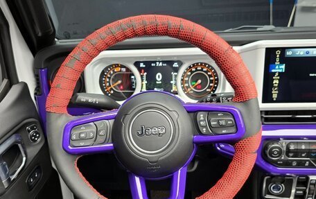 Jeep Wrangler, 2024 год, 6 360 000 рублей, 17 фотография