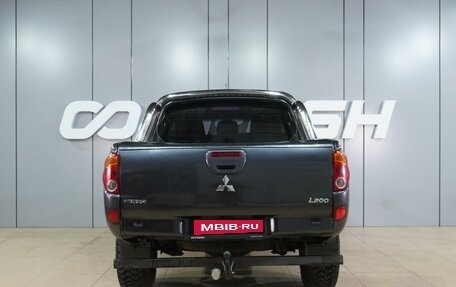 Mitsubishi L200 IV рестайлинг, 2013 год, 1 649 000 рублей, 4 фотография