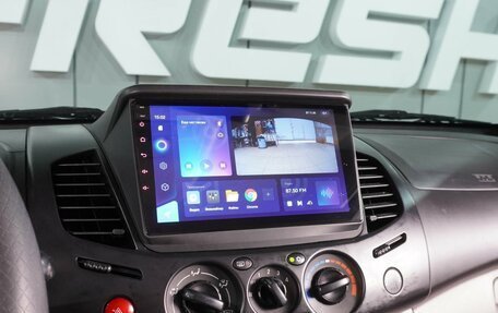 Mitsubishi L200 IV рестайлинг, 2013 год, 1 649 000 рублей, 13 фотография